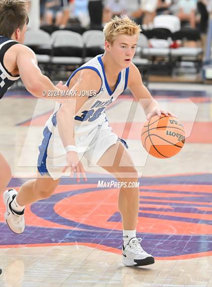 Thumbnail 1 in Dixie vs. Wilsonville (Section 7) photogallery.