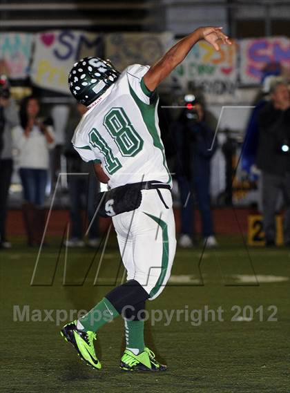 Thumbnail 1 in San Marino vs. Schurr photogallery.
