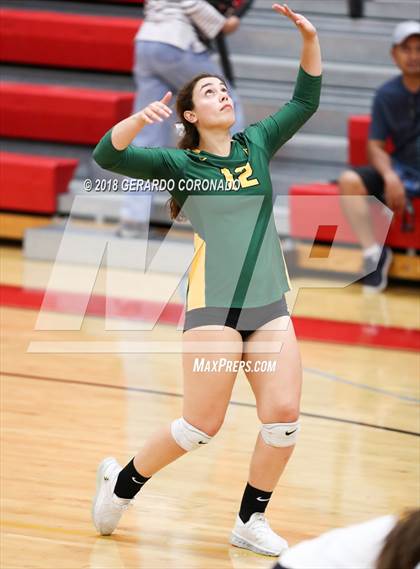 Thumbnail 1 in Hilmar vs. Colfax (CIF SJS D4 Final) photogallery.
