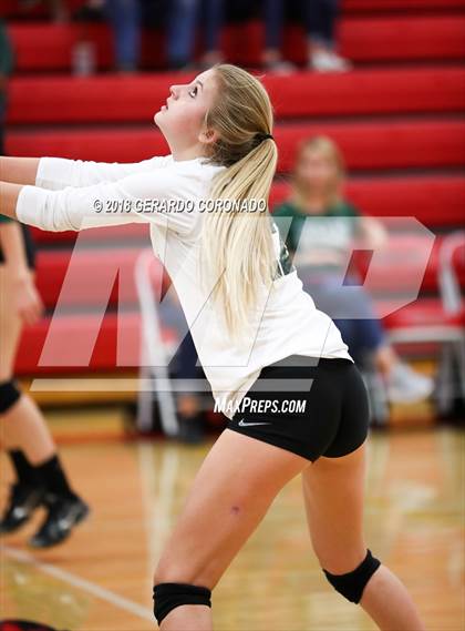 Thumbnail 2 in Hilmar vs. Colfax (CIF SJS D4 Final) photogallery.