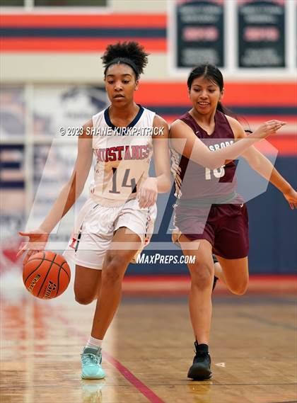 Thumbnail 1 in  JV Hillsboro @ Life Waxahachie  photogallery.