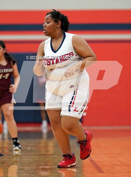 Thumbnail 1 in  JV Hillsboro @ Life Waxahachie  photogallery.