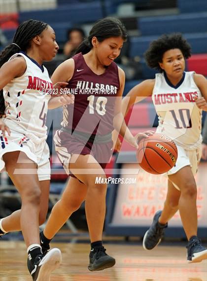 Thumbnail 3 in  JV Hillsboro @ Life Waxahachie  photogallery.