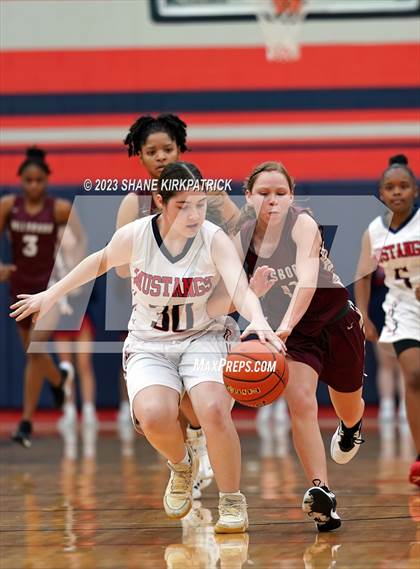 Thumbnail 2 in  JV Hillsboro @ Life Waxahachie  photogallery.