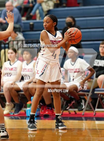 Thumbnail 3 in  JV Hillsboro @ Life Waxahachie  photogallery.
