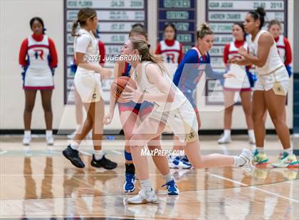 Thumbnail 3 in Roncalli @ Cathedral photogallery.