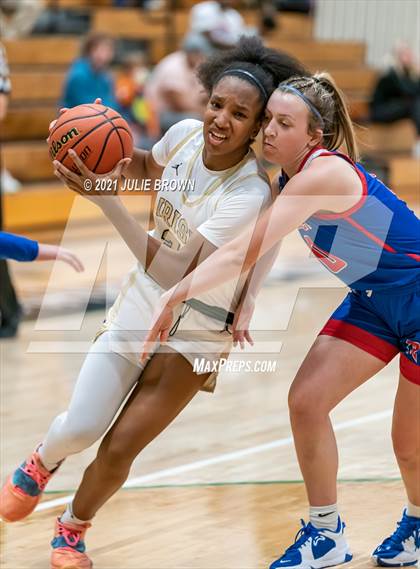 Thumbnail 1 in Roncalli @ Cathedral photogallery.