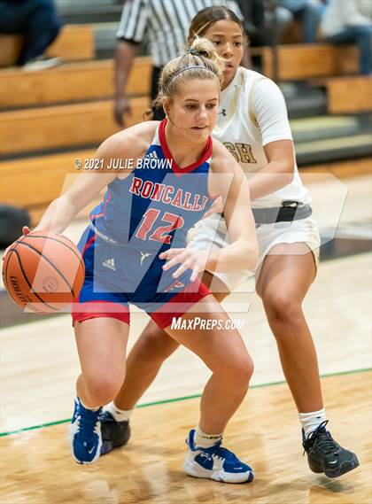 Thumbnail 3 in Roncalli @ Cathedral photogallery.