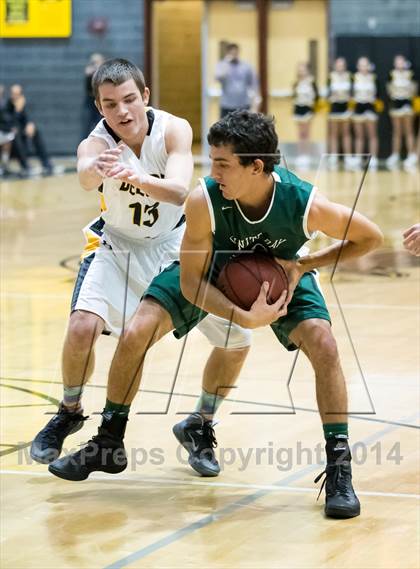 Thumbnail 3 in Del Oro vs Granite Bay photogallery.