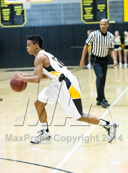 Thumbnail 2 in Del Oro vs Granite Bay photogallery.
