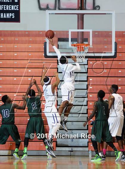 Thumbnail 1 in Atlantic @ Dwyer photogallery.