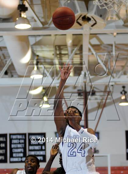 Thumbnail 1 in Atlantic @ Dwyer photogallery.