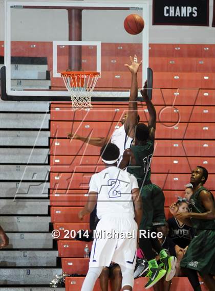 Thumbnail 1 in Atlantic @ Dwyer photogallery.