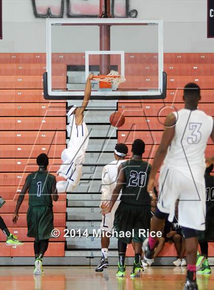 Thumbnail 1 in Atlantic @ Dwyer photogallery.