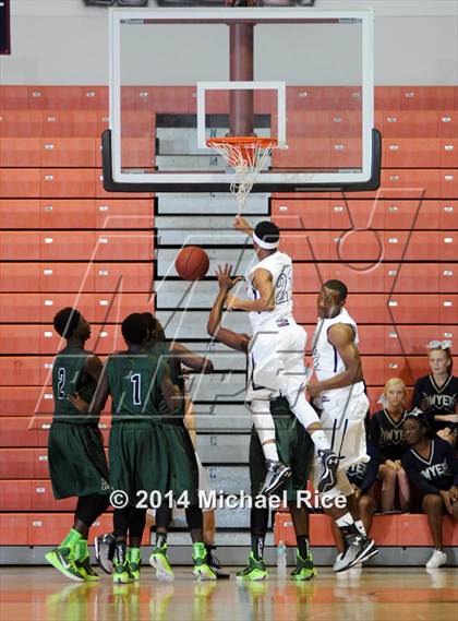 Thumbnail 2 in Atlantic @ Dwyer photogallery.