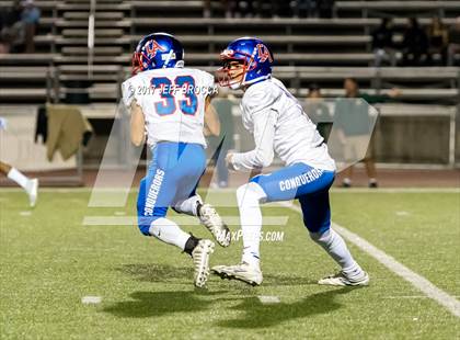 Thumbnail 3 in Los Altos @ Moorpark photogallery.