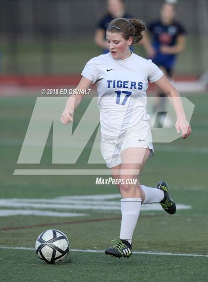 Thumbnail 2 in Analy vs. Campolindo (CIF NCS D3 Final) photogallery.