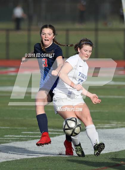 Thumbnail 1 in Analy vs. Campolindo (CIF NCS D3 Final) photogallery.