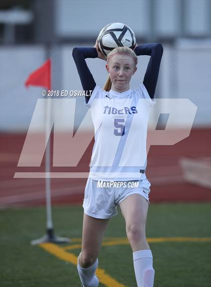 Thumbnail 2 in Analy vs. Campolindo (CIF NCS D3 Final) photogallery.
