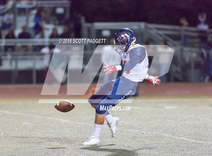 Thumbnail 1 in Great Oak @ Vista Murrieta photogallery.