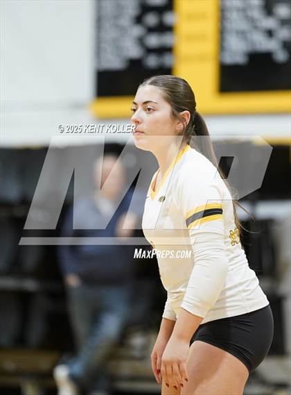 Thumbnail 3 in Armada @ Lutheran North photogallery.