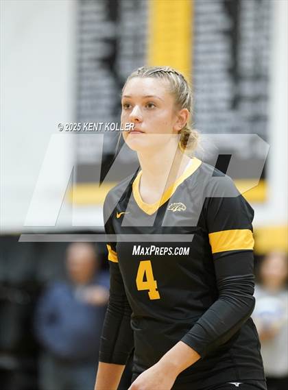 Thumbnail 1 in Armada @ Lutheran North photogallery.