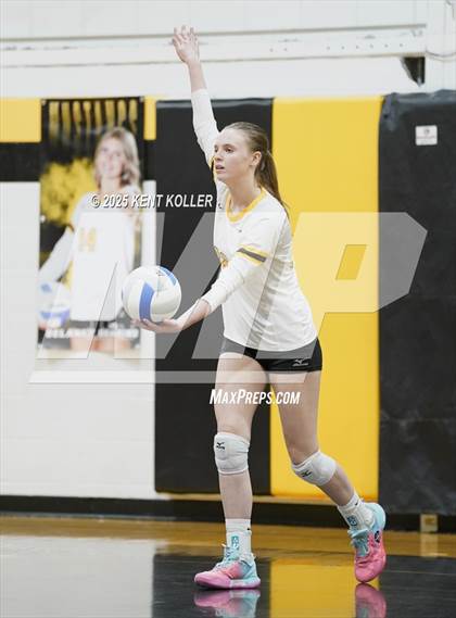 Thumbnail 2 in Armada @ Lutheran North photogallery.