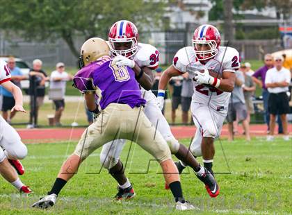 Thumbnail 1 in Bellport @ Sayville photogallery.