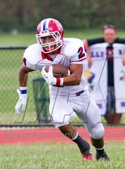 Thumbnail 2 in Bellport @ Sayville photogallery.