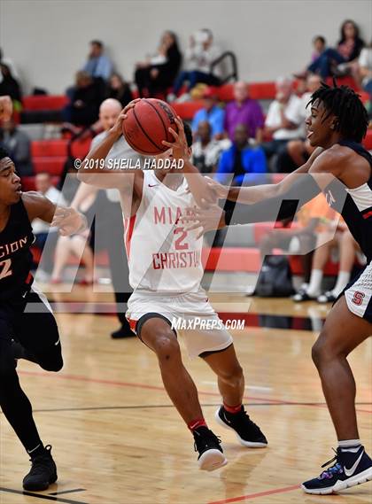 Thumbnail 2 in Superior Collegiate vs Miami Christian (Sun Bash Tournament) photogallery.