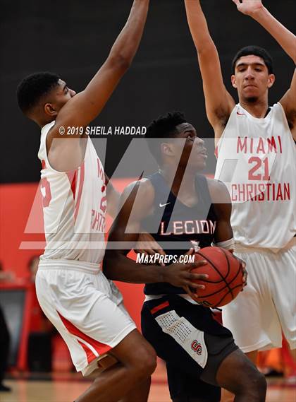 Thumbnail 3 in Superior Collegiate vs Miami Christian (Sun Bash Tournament) photogallery.