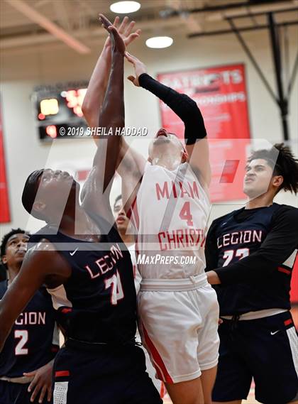 Thumbnail 3 in Superior Collegiate vs Miami Christian (Sun Bash Tournament) photogallery.