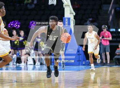 Thumbnail 3 in Raymore-Peculiar vs. Blue Springs (MSHSAA Class 5 Sectional) photogallery.