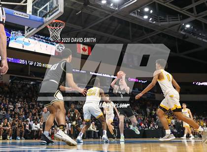 Thumbnail 1 in Raymore-Peculiar vs. Blue Springs (MSHSAA Class 5 Sectional) photogallery.