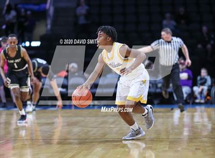 Thumbnail 2 in Raymore-Peculiar vs. Blue Springs (MSHSAA Class 5 Sectional) photogallery.