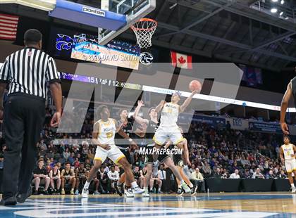 Thumbnail 1 in Raymore-Peculiar vs. Blue Springs (MSHSAA Class 5 Sectional) photogallery.