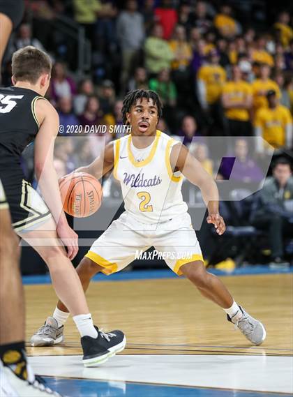 Thumbnail 2 in Raymore-Peculiar vs. Blue Springs (MSHSAA Class 5 Sectional) photogallery.