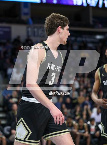 Thumbnail 2 in Raymore-Peculiar vs. Blue Springs (MSHSAA Class 5 Sectional) photogallery.