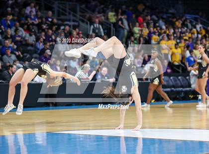 Thumbnail 1 in Raymore-Peculiar vs. Blue Springs (MSHSAA Class 5 Sectional) photogallery.