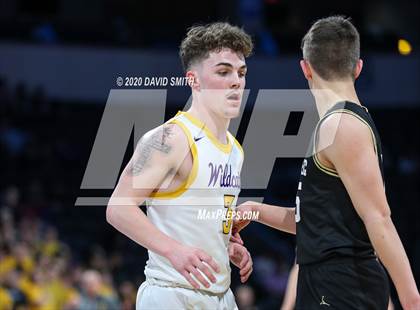 Thumbnail 1 in Raymore-Peculiar vs. Blue Springs (MSHSAA Class 5 Sectional) photogallery.