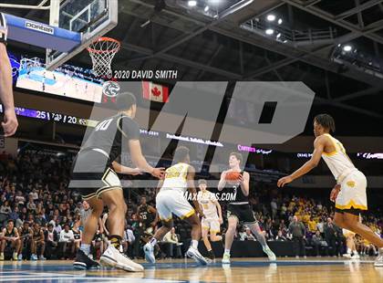 Thumbnail 3 in Raymore-Peculiar vs. Blue Springs (MSHSAA Class 5 Sectional) photogallery.