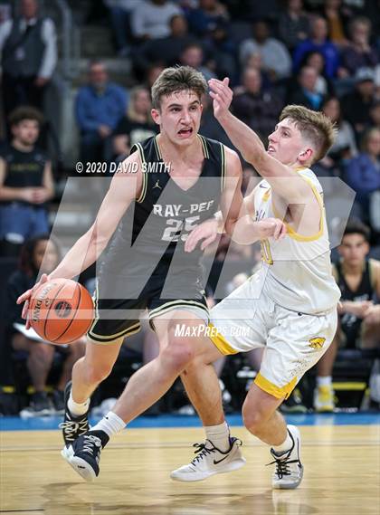 Thumbnail 2 in Raymore-Peculiar vs. Blue Springs (MSHSAA Class 5 Sectional) photogallery.