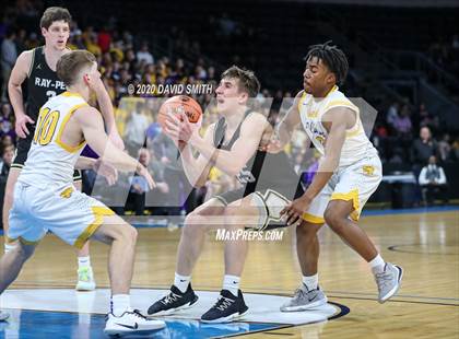 Thumbnail 1 in Raymore-Peculiar vs. Blue Springs (MSHSAA Class 5 Sectional) photogallery.
