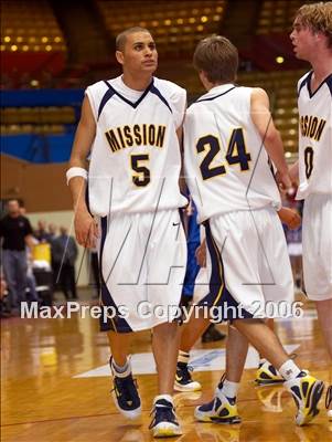 Thumbnail 1 in Immanuel vs Mission Prep (CS D5 Final) photogallery.