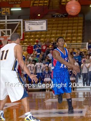 Thumbnail 1 in Immanuel vs Mission Prep (CS D5 Final) photogallery.