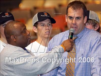 Thumbnail 2 in Immanuel vs Mission Prep (CS D5 Final) photogallery.