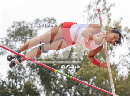 Thumbnail 2 in CIF-SDS Finals (Pole Vault) photogallery.
