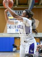 Photo from the gallery "Lake Washington vs. Garfield (3A Girls District 2)"