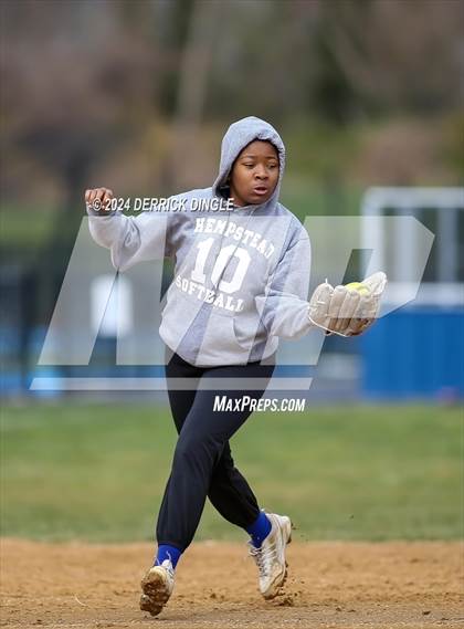 Thumbnail 3 in Uniondale @ Hempstead photogallery.
