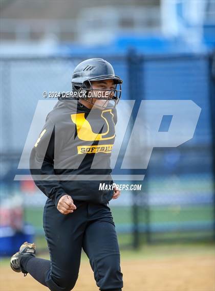 Thumbnail 3 in Uniondale @ Hempstead photogallery.